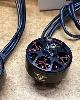 Set di 4 Motori Axisflying 6s pari al nuovo