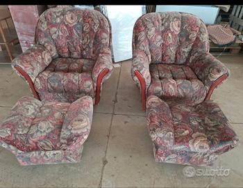 Coppia Poltrone vintage con poggiapiedi