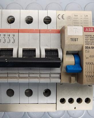 differenziale magnetotermico trifase abb