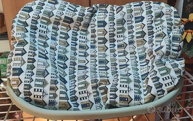 Cuccia completa di cuscino 