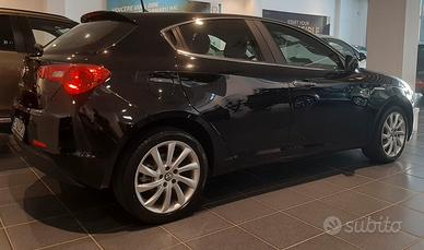 Alfa Romeo Giulietta 1.6JTDm-2 105 CV COME NUOVA