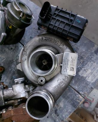 turbina mercedes 2056