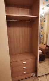 Armadio tre ante scorrevoli bianco lucido