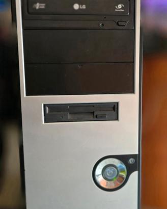 Pc retrogame AMD 2,7ghz Win 7 64bit Revisionato