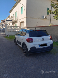 Vendesi Citroen C3 1.2 puretech Shine GPL 82 cv