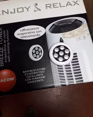 raffrescatore evaporativo BreezerTower oscillante