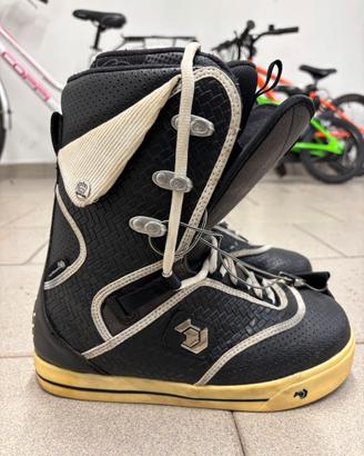 Scarponi Snowboard tg. 42,5