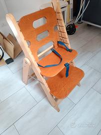 sedia legno /  per bambini con altezze regolabili 