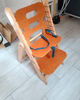 sedia legno /  per bambini con altezze regolabili 