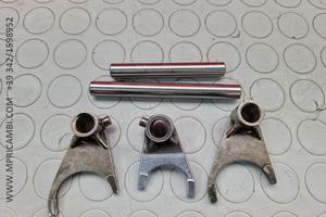 FORCHETTE FORCELLE DERBI GPR 125 2010 2011 GPR125