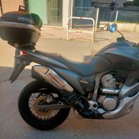 Honda Transalp XL700 v