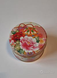 Scatola in latta giapponese