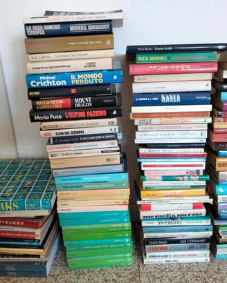 Libri, blocco di 120 pezzi
