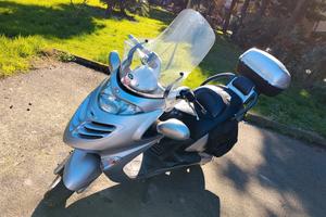 KYMCO 250 CC - 33780 KM.