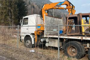 Scania 143 gru Effere