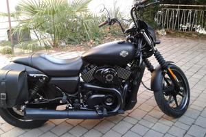 Harley davidson street 750