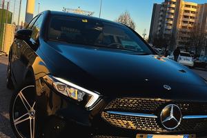 Mercedes classe a 180d (Night edition 2021)