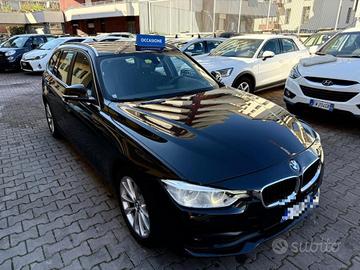 BMW 320 i Touring Business aut.