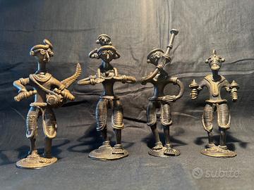 Statue in bronzo tradizionali