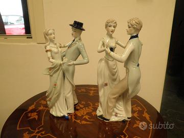 Coppia di ballerini in porcellana