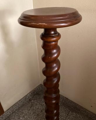 Colonna in legno porta vaso