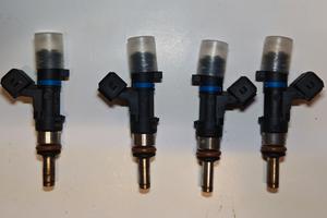 4 iniettori benzina originali Bosch 330 cc