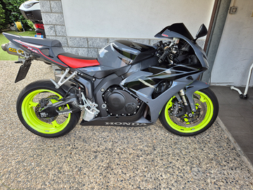 Honda CBR1000RR 2007