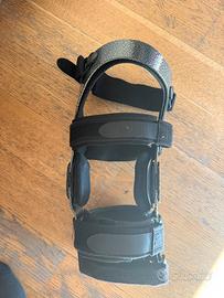 tutore ginocchio donjoy