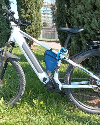 Bici MTB elettrica Bosch pedalata assistita
