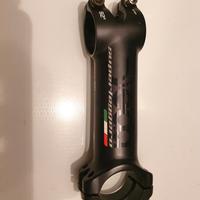 Pipa/Attacco manubrio Deda Superleggero