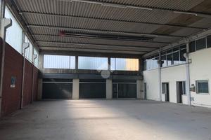 CAPANNONE A CASTEL D'AZZANO