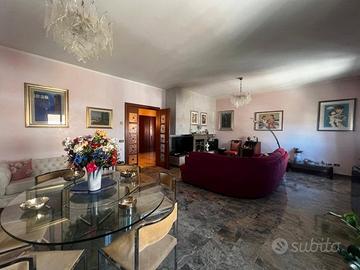 Appartamento signorile con garage doppio