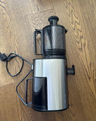 Celeryspec estractor juicer