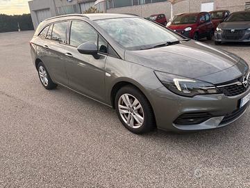 Opel Astra 1500 cdti 122 cv s&s AT9 sports Tourer