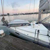 Barca a vela Oceanis 390 cantiere Beneteau