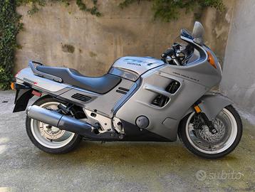Honda CBR 1000F - 1991-9000 km originale USA