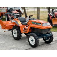 TRATTORE - KUBOTA XB 1 - CON ARCO DI PROTEZIONE