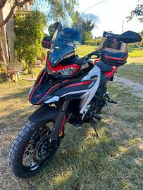 Moto Benelli trk 702x