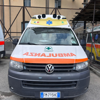 Ambulanza Volkswagen T5 4motion