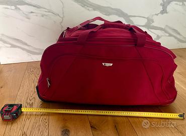 Maxi Borsone Trolley Delsey Rosso Da Viaggio