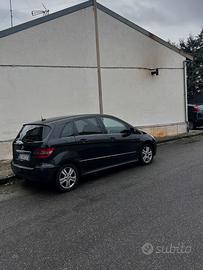 Mercedez-benz B180 cdi FL