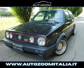 Volkswagen Golf 1800 16V 3 porte GTI