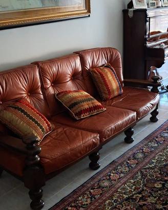 Divano 3 posti e 3 poltrone pelle vintage