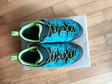 Scarpe avvicinamento