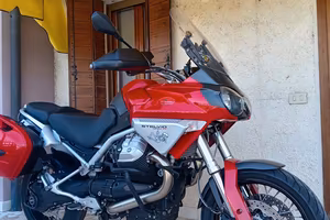 Moto Guzzi Stelvio 1200 4V 2009 60000 Km