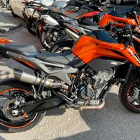 Ktm 790 duke 2023 perfetta + 2000 eur accessori