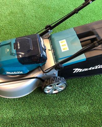 Makita DLM463 tosaerba a batteria