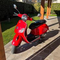 Vespa 300 gts