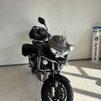 Honda CrossRunner HONDA VFR 800 X CROSS RUNNER