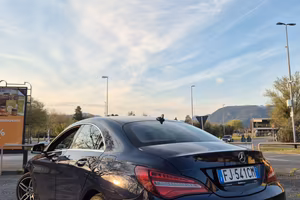 Mercedes-benz CLA 220 d 4Matic Automatic Business